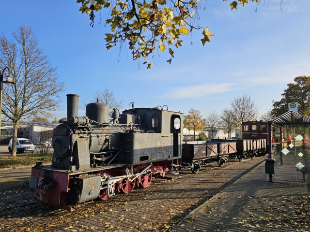 Abb.: Und schon rollt Klärchen über den Busbahnhof zum neuen Zuhause - das "bollerte" schon ganz ordentlich...