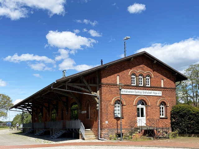 Abb.: Der Güterschuppen in Eystrup, das Domizil des Heimatvereins Eystrup Grafschaft Hoya e.V.